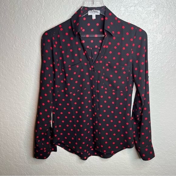 BNWOT Express Black and Red Polka Dot Button Down Blouse - Picture 2 of 7